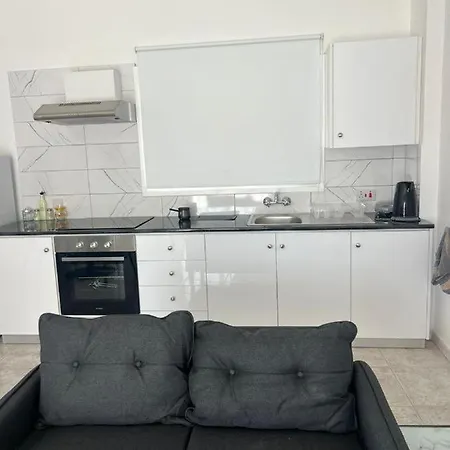 Easybook Cy 205 Apartman Lárnaka
