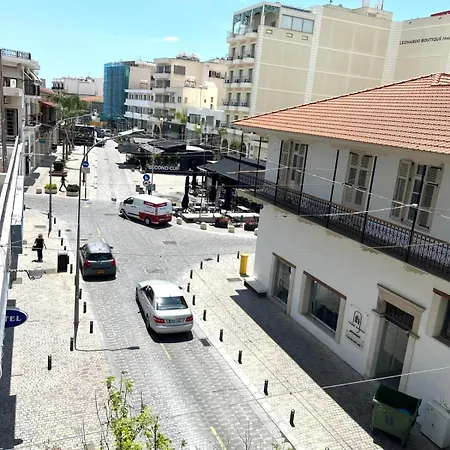 Easybook Cy 205 Apartman